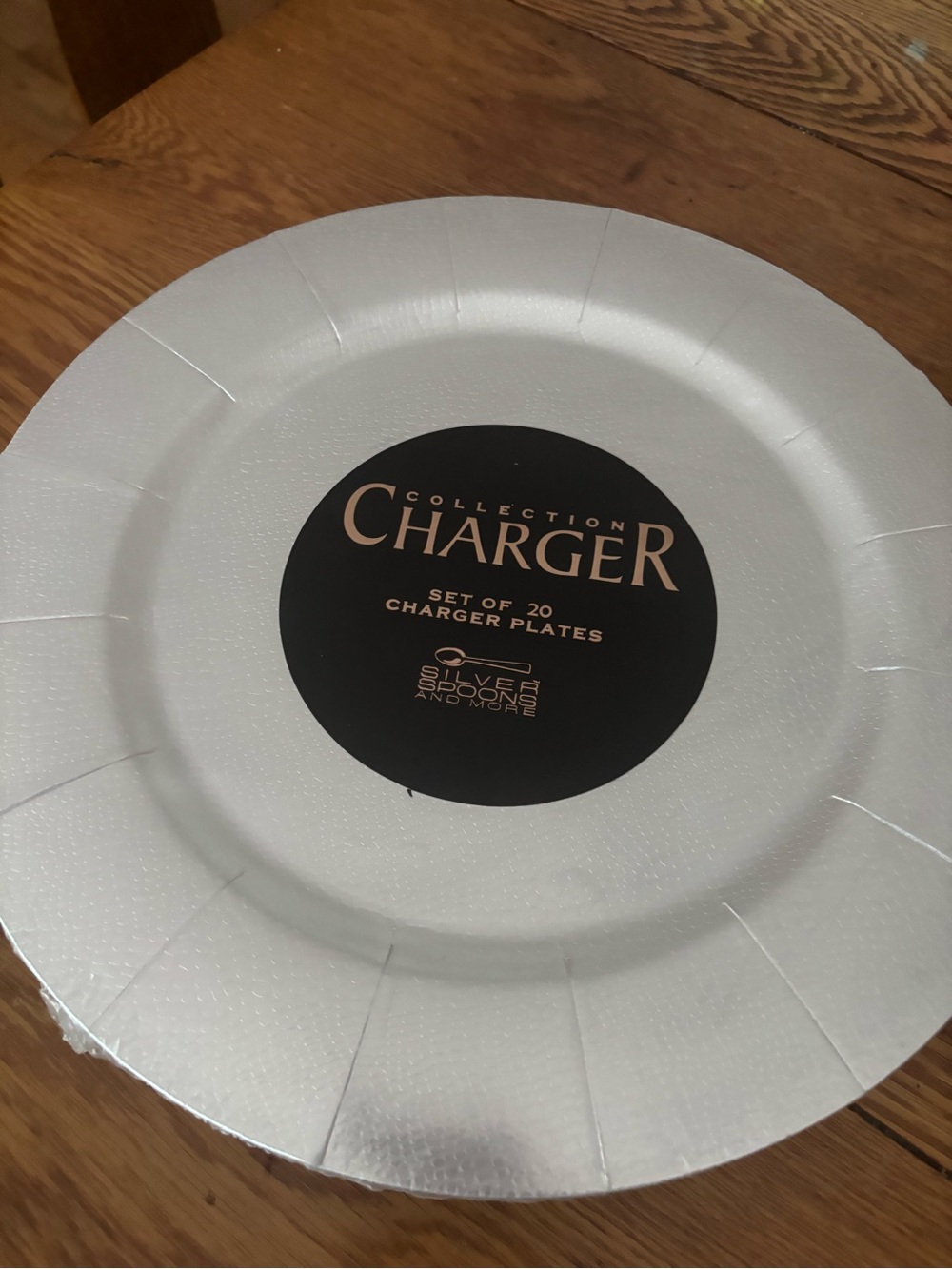 Charger Collection Silver disposable Charger Plates, set of 20